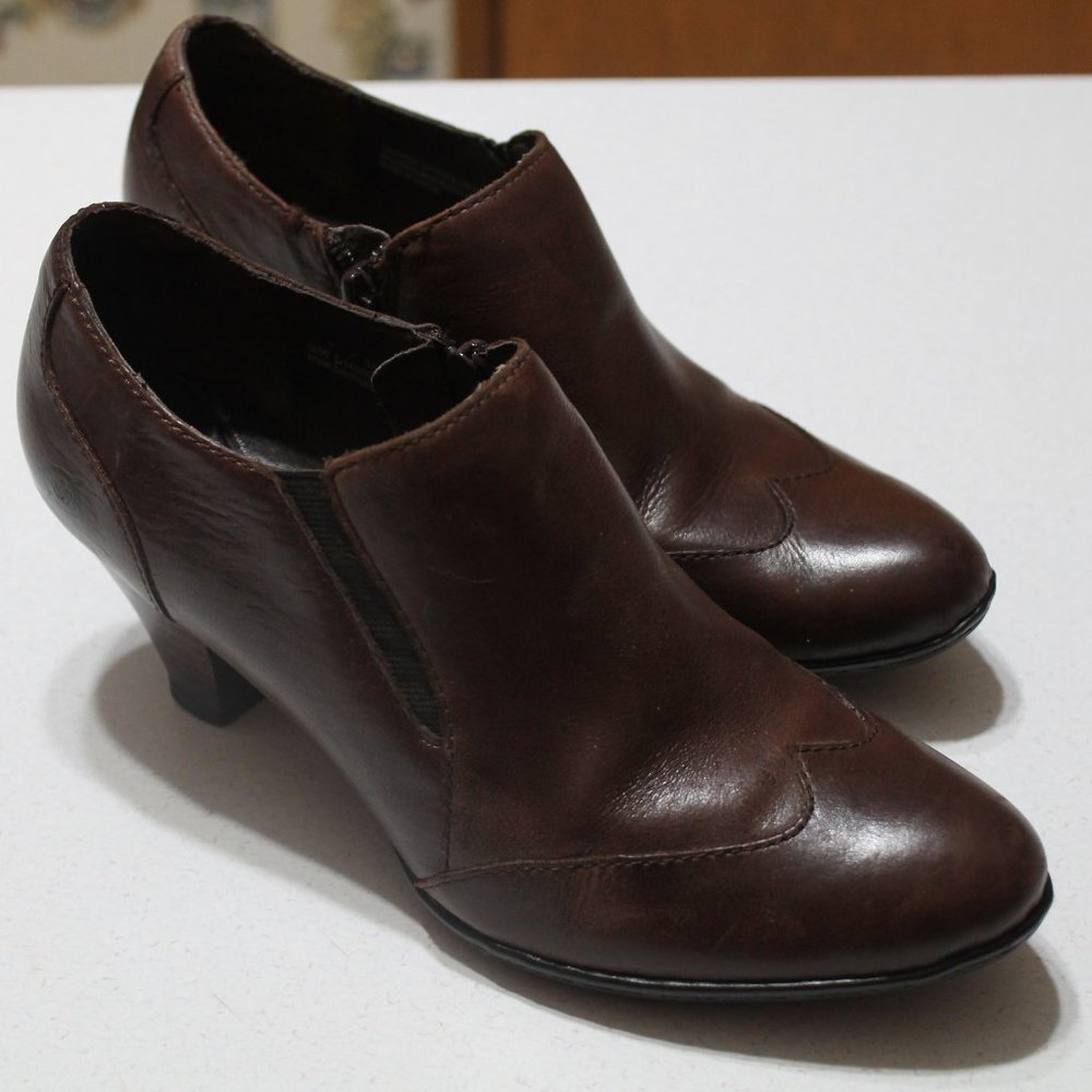 Women's Born Ankle Boots Sz 7